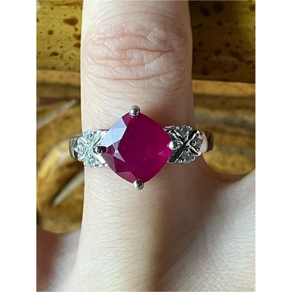 Mahaleo Ruby Sterling Silver Ring Size 8